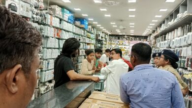 बाल श्रम के खिलाफ रवि भवन में बड़ी कार्रवाई, महिला एवं बाल विकास विभाग और एसोसिएशन फॉर वॉलंटरी एक्शन की टीम ने मारा छापा बाल श्रम के खिलाफ रवि भवन में बड़ी कार्रवाई, महिला एवं बाल विकास विभाग और एसोसिएशन फॉर वॉलंटरी एक्शन की टीम ने मारा छापा