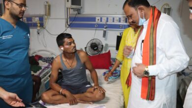 डीकेएस अस्पताल के वार्डों में खराब पड़े एसी, 24 घंटे में ठीक करने के निर्देश