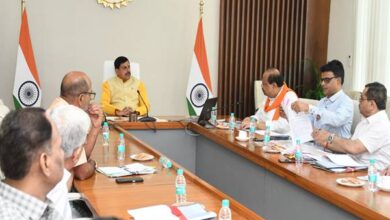 प्रत्येक परिवार को उपलब्ध कराए जाएं रोजगार, अंचलों में लगेंगे व्यापार मेले