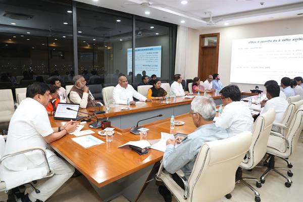 भोपाल, इंदौर मेट्रोपॉलिटन एरिया से जुड़ी सभी आवश्यक कार्यवाही समय-सीमा में हो पूरी: मुख्यमंत्री