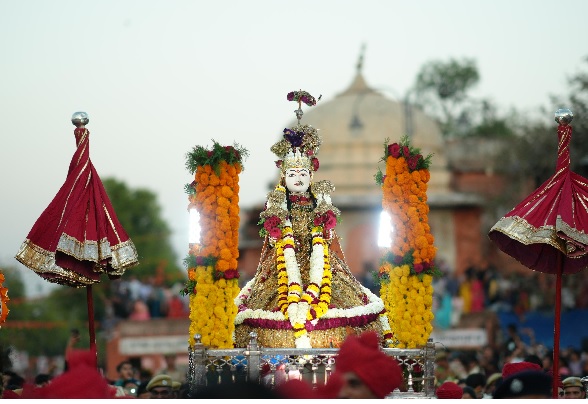 राजस्थान की शाही परंपरा, लोक संस्कृति और आस्था का प्रतीक, शान से नगर परिक्रमा को निकली गणगौर माता की सवारी