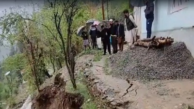 जम्मू-कश्मीर में बादल फटने से 3 लोगों की मौत