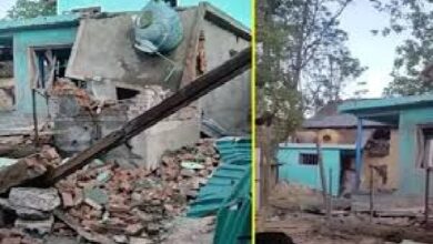 पहलगाम हमला : संदिग्ध आतंकी के घर को बम से उड़ाया, एक के मकान में बुलडोजर