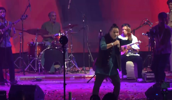 भगवा ऐप के भव्य लॉन्च पर बैंड कैलासा के साथ लाइव प्रस्तुति