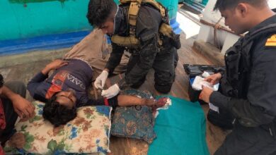 आईएनएस त्रिकंद ने मध्य अरब सागर में महत्वपूर्ण चिकित्सा सहायता प्रदान की