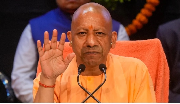 वक्फ बोर्ड विधेयक पास होते ही यूपी सरकार ने अवैध रूप से घोषित संपत्तियों के खिलाफ अपनाया सख्त रुख वक्फ बोर्ड विधेयक पास होते ही यूपी सरकार ने अवैध रूप से घोषित संपत्तियों के खिलाफ अपनाया सख्त रुख