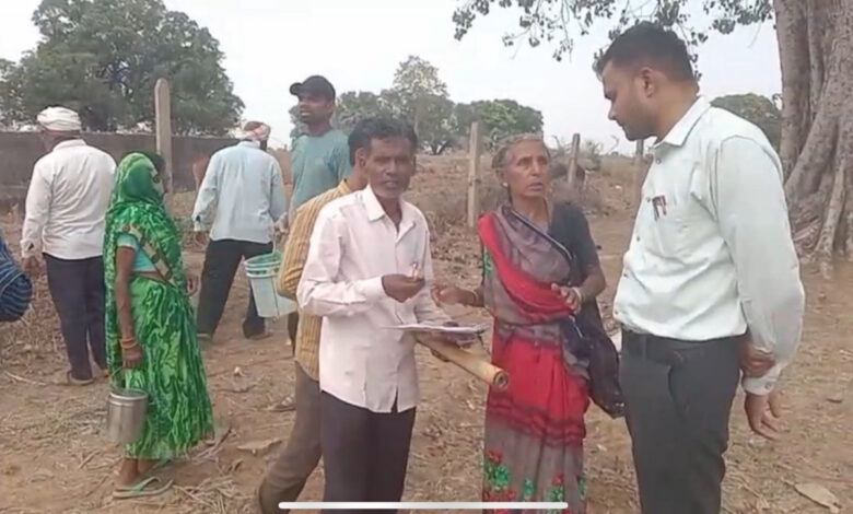 न्याय की जीत : राजबती की ज़मीन उन्हें फिर मिली