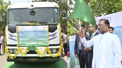 देश के पहले हाइड्रोजन फ्यूल ट्रक को सीएम ने दिखाई हरी झंडी