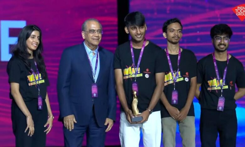 रेत पर नहीं, रंगों में रचा गया सपना : रायपुर के युवाओं ने WAVES 2025 में रचा इतिहास