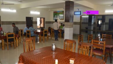 इलेक्ट्रिक लोकोमोटिव इंजनों के केब में एसी की सुविधा, 128 इंजनों में विशेष आरामदायक सीटें