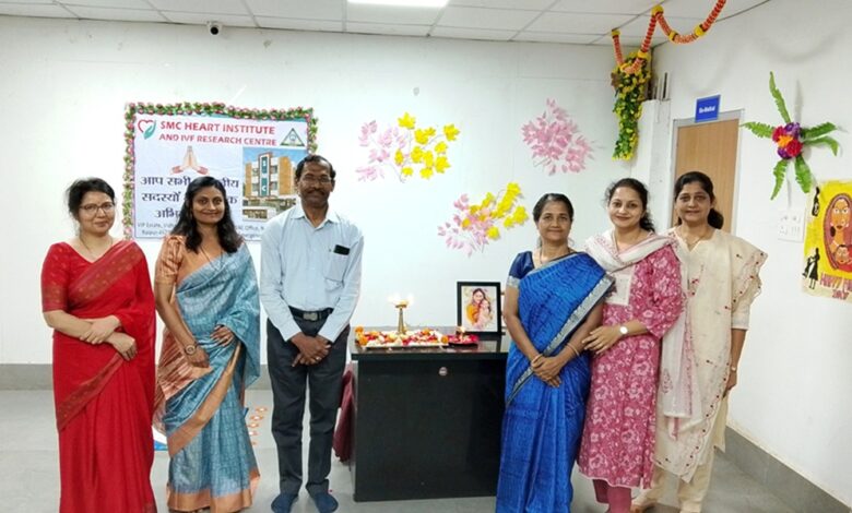 एसएमसी सुपरस्पेशलिटी हॉस्पिटल में मदर्स डे पर गर्भ संस्कार पर विशेष जागरूकता कार्यक्रम