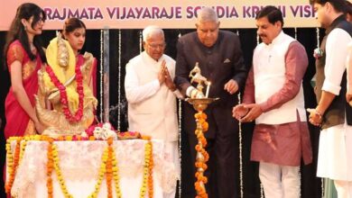 किसान के खेत से निकलता है विकसित भारत का रास्ता : उप राष्ट्रपति