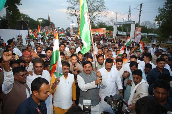 भारतीय सेना ने रचा शौर्य और पराक्रम का नया इतिहास : मुख्यमंत्री डॉ. यादव भारतीय सेना ने रचा शौर्य और पराक्रम का नया इतिहास : मुख्यमंत्री डॉ. यादव