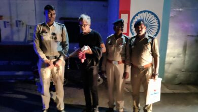 अपोलो अस्पताल के फर्जी को पुलिस ने किया गिरफ्तार, पूर्व विधानसभा अध्यक्ष का इलाज के दौरान हुआ था मौत अपोलो अस्पताल के फर्जी को पुलिस ने किया गिरफ्तार, पूर्व विधानसभा अध्यक्ष का इलाज के दौरान हुआ था मौत