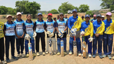 जशपुर की बेटियों ने क्रिकेट में लहराया परचम, अंडर-15 स्टेट टीम में इचकेला छात्रावास की 9 बालिकाएं सलेक्ट 