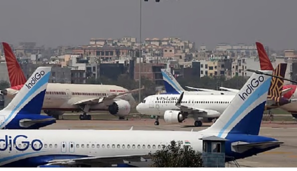 ब्रेकिंग : 32 हवाई अड्डे अस्थायी रूप से बंद, जानें किस एयरपोर्ट को बंद करने का जारी हुआ आदेश