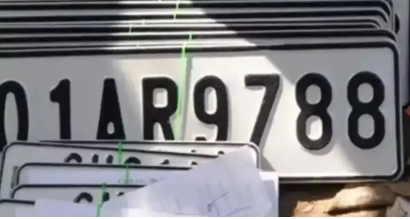 अवैध हाई सिक्योरिटी रजिस्ट्रीकरण प्लेट की बिक्री और आपूर्ति करने वालों पर होगी कार्यवाही, एफआईआर के निर्देश