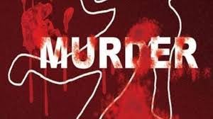 शराबी पति ने पत्नी और दो बच्चों की हत्या कर शवों को नदी में दफनाया, गांव में सनसनी शराबी पति ने पत्नी और दो बच्चों की हत्या कर शवों को नदी में दफनाया, गांव में सनसनी