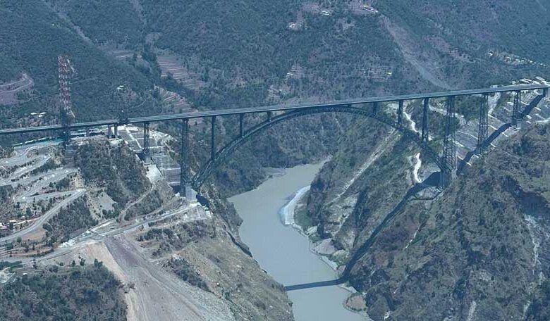 पीएम मोदी ने किया चिनाब रेलवे ब्रिज का उद्घाटन, अब कश्मीर से कन्याकुमारी तक सीधे चलेगी ट्रेन