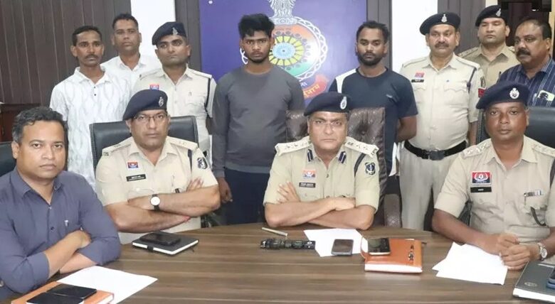 प्रेमी ने की थी प्रेमिका और उसके बेटे की की हत्या