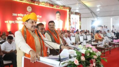 मुख्यमंत्री की घोषणा : लाड़ली बहनों को दीवाली से मिलेगी 1500 रुपए की राशि मुख्यमंत्री की घोषणा : लाड़ली बहनों को दीवाली से मिलेगी 1500 रुपए की राशि