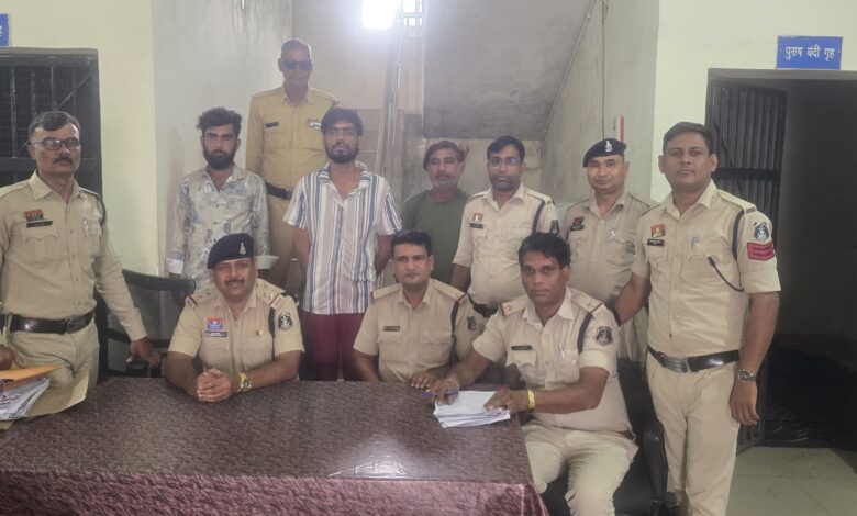 शराब भट्टी के पास युवक से मारपीट कर पैसे की मांग करने वाले तीन आरोपी गिरफ्तार