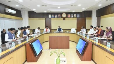 कैबिनेट की बैठक में स्थानांतरण नीति का अनुमोदन कैबिनेट की बैठक में स्थानांतरण नीति का अनुमोदन