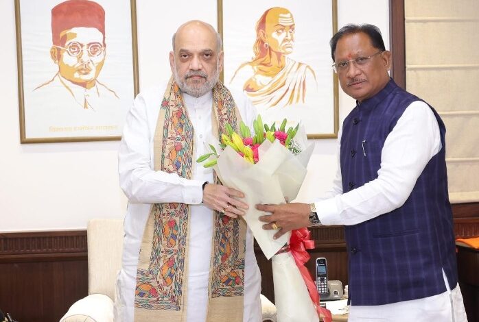 मुख्यमंत्री साय ने केंद्रीय गृहमंत्री शाह से की मुलाकात
