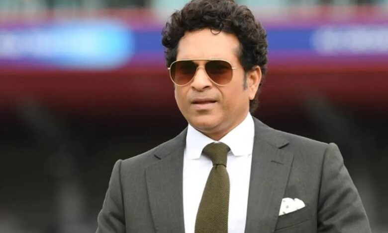 दंतेवाड़ा में सचिन तेंदुलकर की बड़ी पहल: नक्सल क्षेत्र में बनेंगे 50 खेल मैदान दंतेवाड़ा में सचिन तेंदुलकर की बड़ी पहल: नक्सल क्षेत्र में बनेंगे 50 खेल मैदान