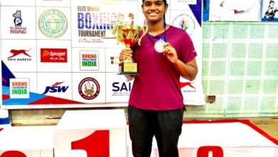 रेलवे की महिला बॉक्सर शशि चोपड़ा एवं लाशु यादव ने सीनियर नेशनल बॉक्सिंग प्रतियोगिता में जीता रजत पदक