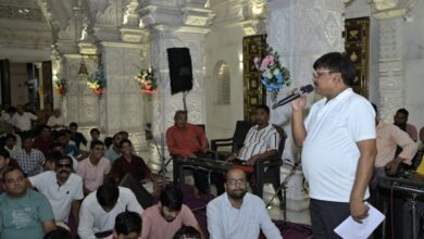 अन्याय कर कमाए हुए पैसों से आपका परिवार सुख भोगेगा लेकिन भुगतना आपको पड़ेगाः साध्वी हंसकीर्ति श्रीजी