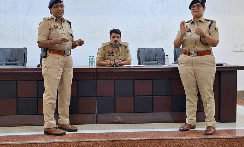 एसपी ने कॉन्स्टबल से एसआई तक को आबंटित किया आवास, पात्र अधिकारी-कर्मचारी ने निकाली पर्ची