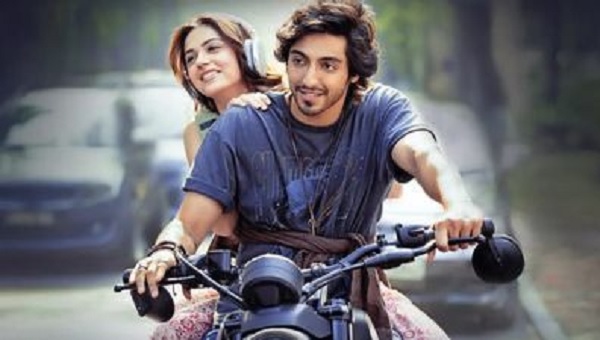 सैयारा’ ने रिलीज़ के दो दिन के अंदर ही बॉक्स ऑफिस पर मचाया तहलका सैयारा’ ने रिलीज़ के दो दिन के अंदर ही बॉक्स ऑफिस पर मचाया तहलका