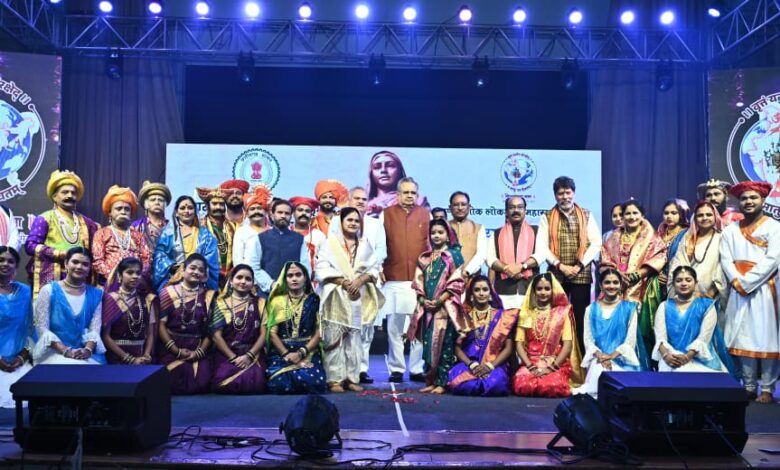 महारानी अहिल्याबाई होलकर ने समाज में प्रशासन, न्याय और जनकल्याण की अनुकरणीय व्यवस्था एवं उदाहरण प्रस्तुत किए – मुख्यमंत्री श्री साय महारानी अहिल्याबाई होलकर ने समाज में प्रशासन, न्याय और जनकल्याण की अनुकरणीय व्यवस्था एवं उदाहरण प्रस्तुत किए – मुख्यमंत्री श्री साय