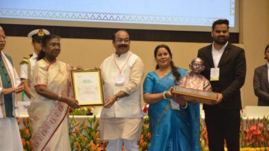 छत्तीसगढ़ ने राष्ट्रीय मंच पर बिखेरी स्वच्छता की चमक, 20 हजार से कम आबादी वाले शहरों में बिल्हा देश का सबसे स्वच्छ शहर