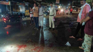 दो युवकों के बीच विवाद, खूनी संघर्ष, ताबड़तोड़ चाकू से वार