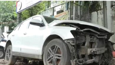 नशे में धुत तेज रफ्तार ऑडी कार चालक ने फुटपाथ पर सो रहे पांच लोगों को कुचला