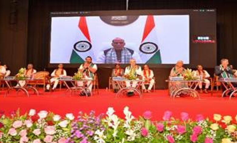 ऑपरेशन सिंदूर की सफलता में निर्बाध लॉजिस्टिक्स प्रबंधन एक निर्णायक कारक था: रक्षा मंत्री ऑपरेशन सिंदूर की सफलता में निर्बाध लॉजिस्टिक्स प्रबंधन एक निर्णायक कारक था: रक्षा मंत्री